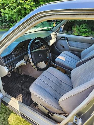 audi 2 3: Mercedes-Benz W124: 1986 г., 2.3 л, Механика, Бензин — 5