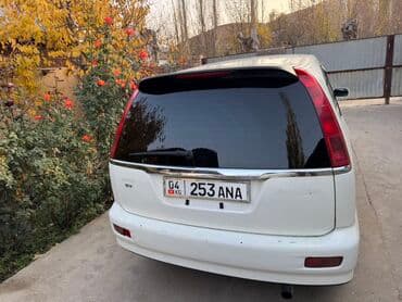 тракторы кытай: Honda Stream: 2001 г., 2 л, Бензиновая — 5