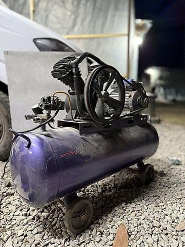 Араалар: Два воздушных компрессора. - Ресиверы: 80 литров и 50 литров (два — 2