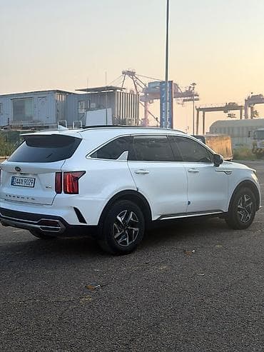 360: Kia Sorento: 2020 г., Гибрид, Кроссовер — 4