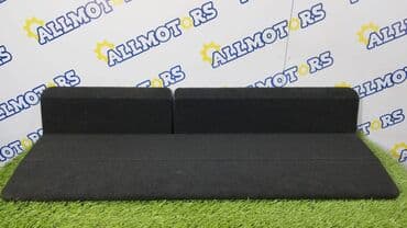 магнитола с выдвижным экраном: Infiniti FX37, полка багажника — 1