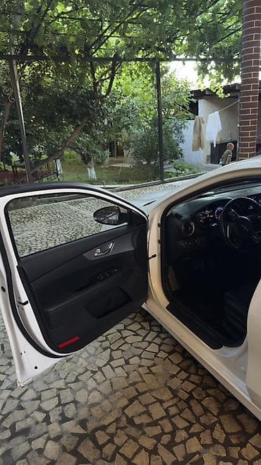 Kia K3: 2021 г., 1.6 л, Вариатор, Бензин, Седан — 6