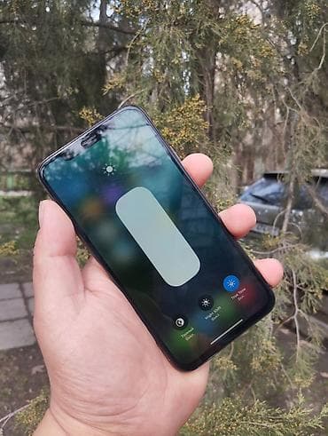 Apple iPhone: IPhone Xs, Б/у, 64 ГБ, Золотой, Чехол, 88 % — 10