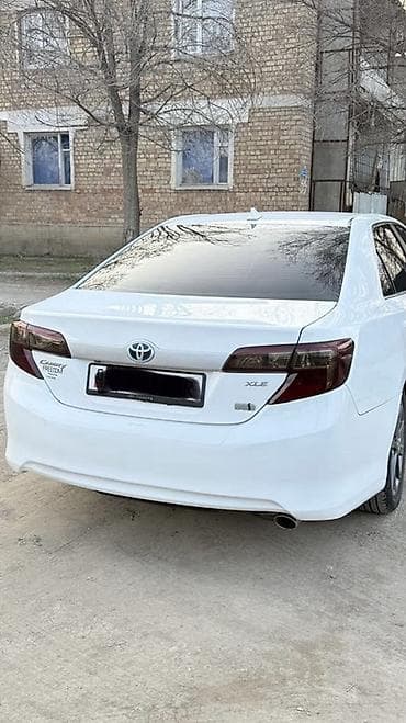 ct 200h: Toyota Camry: 2012 г., 2.5 л, Автомат, Гибрид, Седан — 3