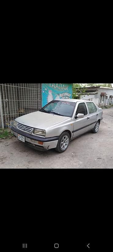 к5 крыло: Volkswagen Vento: 1993 г., 1.8 л, Ручные, Бензин, Седан — 4