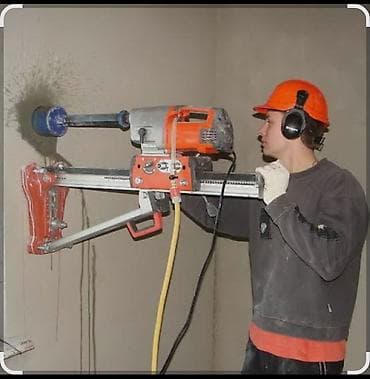 просверлить отверстие в стене цена: Алмазное бурение отверстий в бетоне, кирпиче и ж/б конструкциях — 2