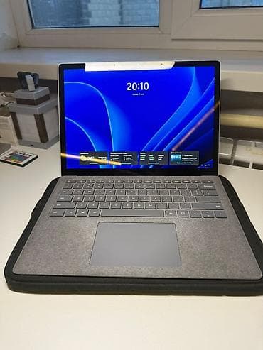 ideapad slim 3: Microsoft Surface Laptop — тонкий и легкий ультрабук в алюминиевом — 2