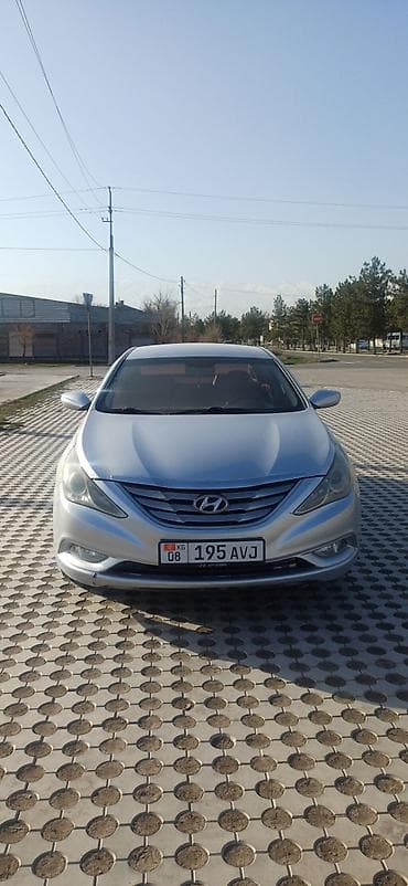 audi a8l: Hyundai Sonata: 2010 г., 2 л, Автомат, Газ, Седан — 3