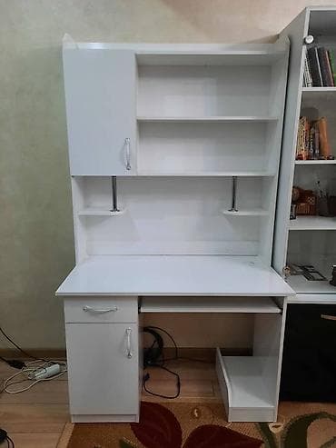 парта шкаф: Компьютерный стол, С полками — 2