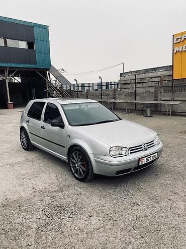Volkswagen Golf: 2002 г., 1.6 л, Механика, Бензин, Хэтчбэк at lalafo.kg Volkswagen Golf: 2002 г., 1.6 л, Механика, Бензин, Хэтчбэк