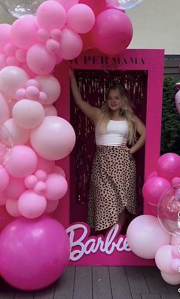 кадр: Barbie-Box - Фото-зона/стойка в стиле Barbie — большая розовая — 7