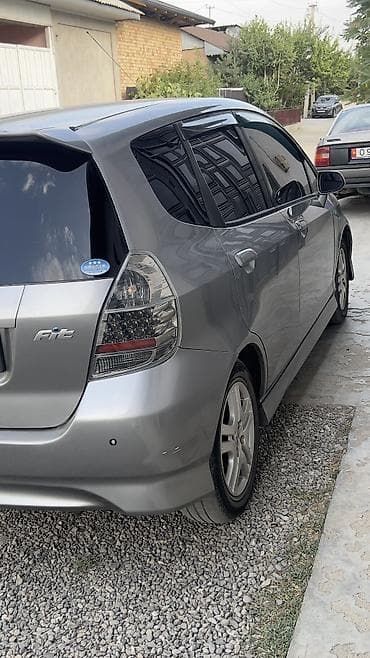 jac js6: Honda Fit: 2003 г., 1.5 л, Вариатор, Бензин, Хэтчбэк — 5