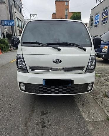 Kia BONGO: 2021 г., 5.5 л, Автомат, Электромобиль, Фургон