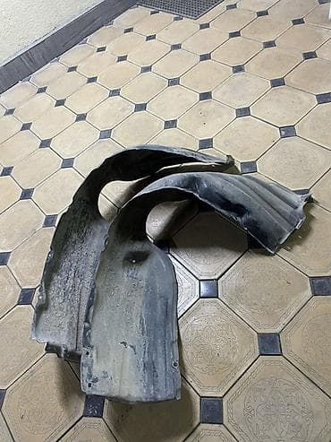 Подкрылок Комплект Toyota, 2012 г.