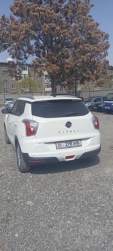 Ssangyong: Ssangyong Tivoli: 2017 г., 1.6 л, Автомат, Бензин, Кроссовер — 4