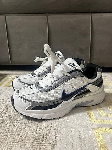 Мырзалардын бут кийими: Эркектердин кроссовкасы, 42, Nike, Жаңы, түсү - Ак, Өзү алып кетүү — 2