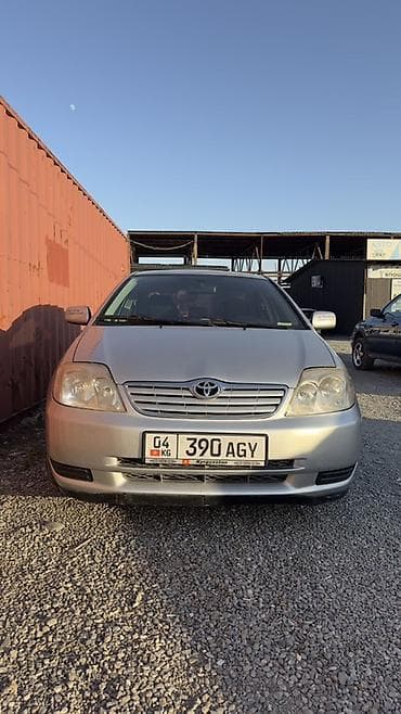 Toyota Corolla: 2003 г., 1.6 л, Механика, Бензин, Седан