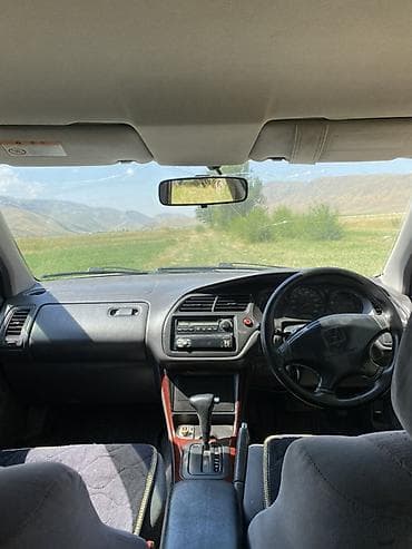70 200: Honda Accord: 2001 г., 1.8 л, Автомат, Бензин, Седан — 8