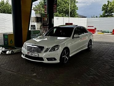 8900: Mercedes-Benz E-Class: 2011 г., 3 л, Автомат, Бензин, Седан — 3