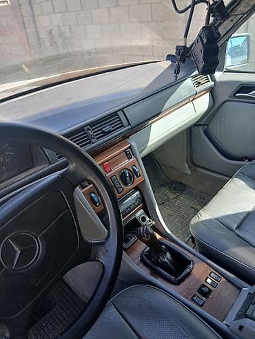 daewoo prince: Mercedes-Benz W124: 1995 г., 2.5 л, Механика, Дизель, Седан — 1