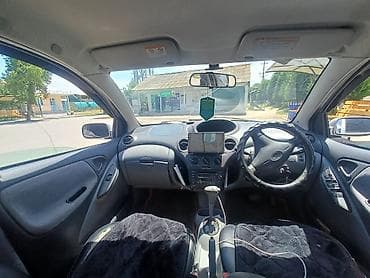 rf 2: Toyota Vitz: 2000 г., 1 л, Автомат, Бензин, Хэтчбэк — 2