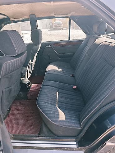 менс 124: Mercedes-Benz W124: 1993 г., 2 л, Ручные, Бензин, Седан — 5