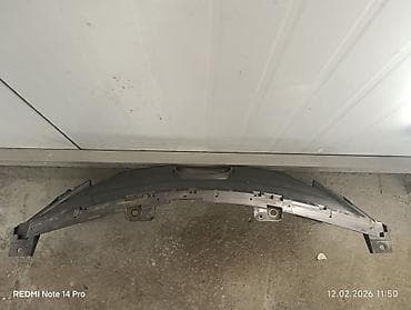 bamper kg: Накладка на бампер Lexus, Б/у, Оригинал — 2