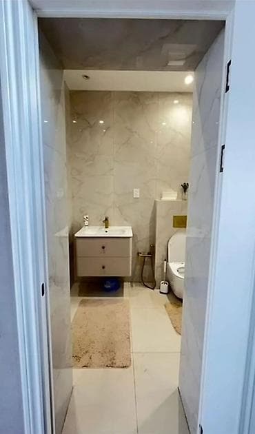 Үйлөр: 🏡 Продается уютный двухэтажный дом в ж/м Кок-Жар 📍 ул. Кок-Жайык — 5