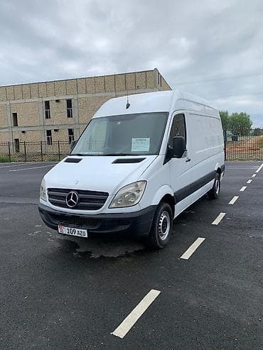 борт от спринтера: Mercedes-Benz Sprinter, белый фургон/цельнометаллический микроавтобус — 1