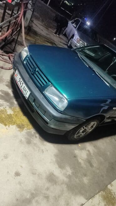 шины на портер 1: Volkswagen Vento: 1996 г., 1.8 л, Механика, Бензиновая, Седан — 10