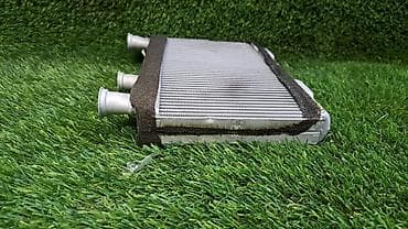 e60 m5: Радиатор печки Е60 6 921 139 Год 2008 В отличном состоянии, очень — 3