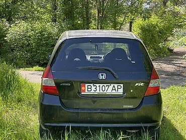 жугли 01: Honda Fit: 2003 г., 1.3 л, Вариатор, Бензин, Хэтчбэк — 2