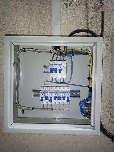 работа вахтёр: Электрик. 3-5 лет опыта — 2