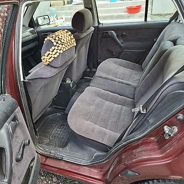 вента бампер: Volkswagen Vento: 1992 г., 1.8 л, Автомат, Бензин, Седан — 9