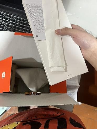 Динамики и колонки: Портативная Bluetooth‑колонка JBL Charge 6 (черная) - Фирменный звук — 4