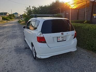 вид машина: Honda Fit: 2003 г., 1.5 л, Вариатор, Бензин, Хэтчбэк — 8