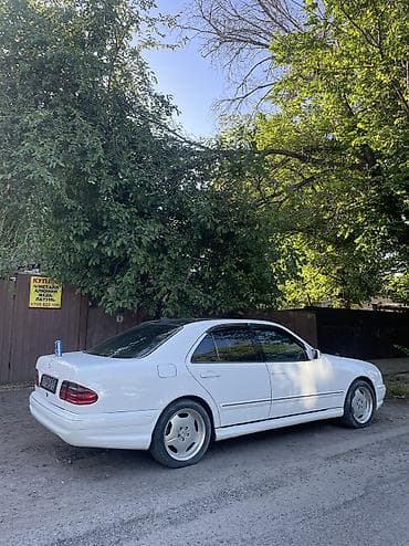 Продажа авто: Mercedes-Benz E-Class: 2001 г., 3.2 л, Механика, Бензин, Седан — 7