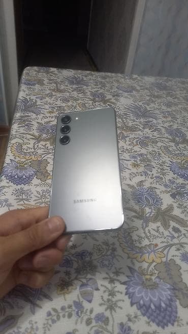 монитор 2к 27 дюймов: Смартфон Samsung Galaxy S23+ зелёный свет серый оттенок — 2