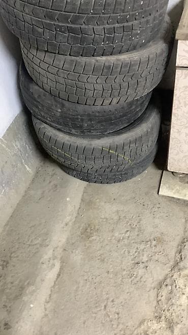 Комплект зимних шин без дисков. - Количество: 4 штуки - Тип: зимние