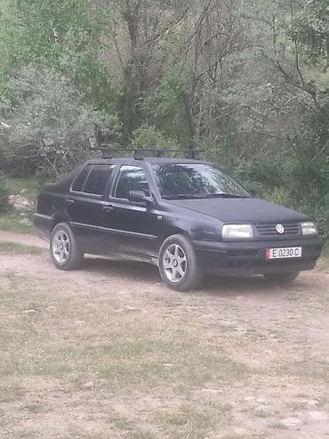 x elite: Volkswagen Vento: 1997 г., 2 л, Механика, Бензин, Седан — 4