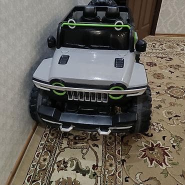 Детский электрокар