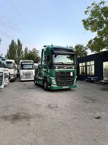 козырок: Тягач, Volvo, 2019 г., Без прицепа — 10