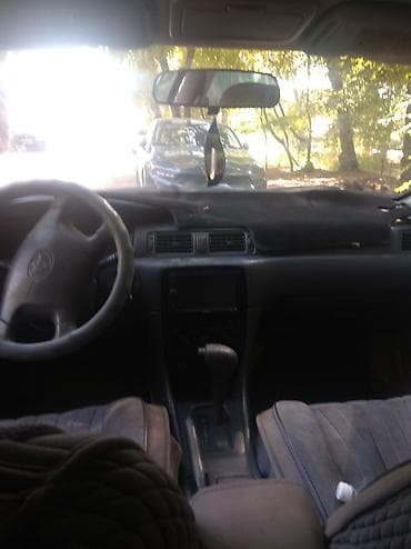 corolla 2004: Toyota Camry: 2000 г., 2.2 л, Автомат, Бензин, Седан — 2