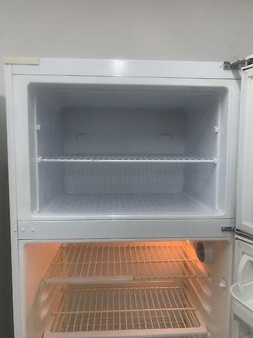 бишкек мониторы: Муздаткыч Beko, Колдонулган, Эки камералуу, De frost (тамчы), 70 * 180 * 65 — 3
