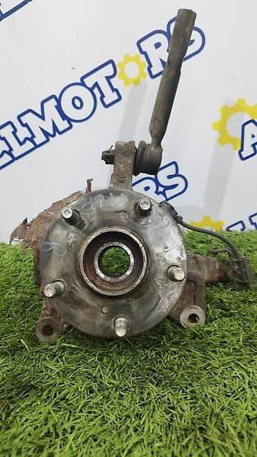 Передняя правая Ступица Toyota Б/у, Оригинал