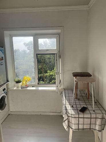 вакансии садик: 1 комната, 35 м², 8 мкр Индивидуалка, 5 этаж, Старый ремонт — 3