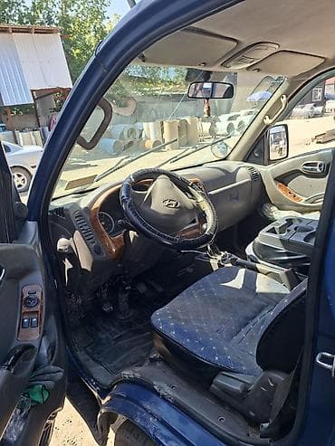 transporter multivan: Легкий грузовик, Hyundai, Стандарт, 3 т, Б/у — 5