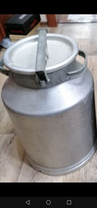 Фляга алюминиевая новая. 5000 с. Без торга