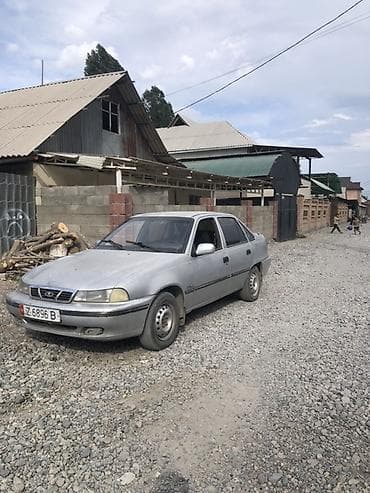 pasat b4: Daewoo Nexia: 1994 г., Седан — 1