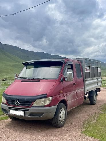 багаж: Грузовой бортовой автомобиль Mercedes-Benz Sprinter (двухрядная — 6